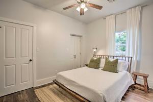 Gallery image of Chic Escape with Furnished Deck Walk to Cafes! in New Orleans