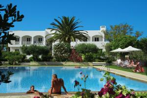 Πισίνα στο ή κοντά στο Mantenia Hotel