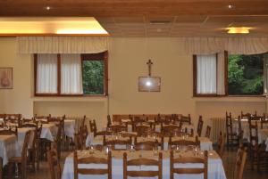 Restoranas ar kita vieta pavalgyti apgyvendinimo įstaigoje Lo Scoiattolo