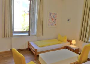 Postel nebo postele na pokoji v ubytování Pension Stoi budget guesthouse