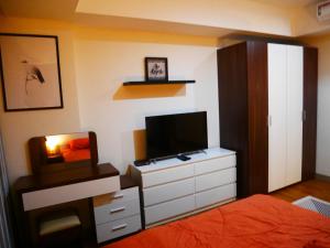 Postel nebo postele na pokoji v ubytování Fairview House apartment karawaci