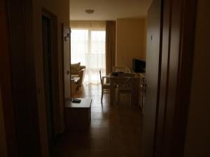 Μια τηλεόραση ή/και κέντρο ψυχαγωγίας στο Magic Dreams Apart Complex Studio Sveti Vlas +2 φωτογραφίες