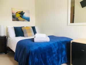 Postel nebo postele na pokoji v ubytování Feochan Rooms Portree