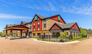 a large building with at Quality Inn & Suites in Petawawa