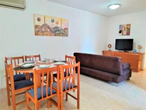 Et opholdsområde på ACV - Isla Park-1ª Linea Planta 9 Frontal Interior