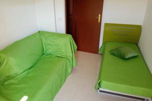 Posedenie v ubytovaní Appartamento tra mare e centro paese