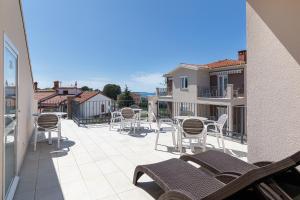 Balkón nebo terasa v ubytování Apartments Villa Nina