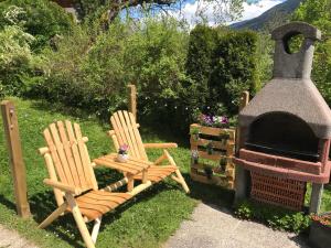 Ein Garten an der Unterkunft Landhaus Bergner Alm