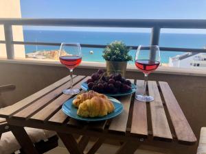 Gambar di galeri bagi Seaside Luxury Apartment - Praia da Rocha di Portimão