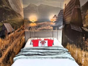 Posteľ alebo postele v izbe v ubytovaní Apartamenty widokowe U Homera