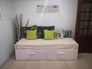 
A bed or beds in a room at Mar e Serra Apartment
