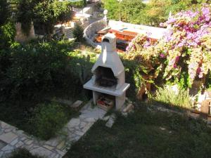Zahrada ubytování Apartment in Korcula with sea view, terrace, air conditioning, Wi-Fi (4695-1)