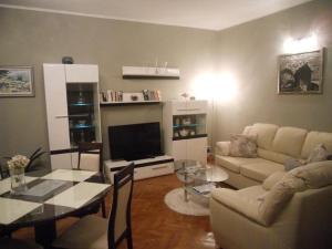 Posezení v ubytování Apartment in Korcula with sea view, terrace, air conditioning, Wi-Fi (4695-1)