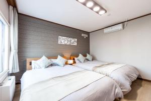 Postel nebo postele na pokoji v ubytování THE PHOENIX + 135 fotografií