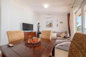 TV a/nebo společenská místnost v ubytování Apartment Bušac