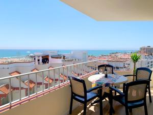 MalagadeVacaciones - La Carihuela Palace, Torremolinos ...