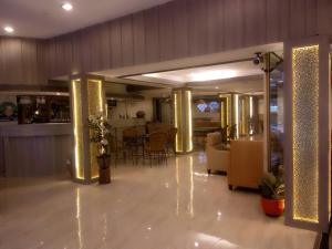 Gallery image of Seaview Sriracha Hotel in Si Racha