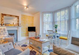 Et tv og/eller underholdning på Silverwood Apartment, Whitby