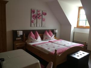 Gallery image of Land- und Seminarpension Gamerith in Mottingeramt +30 photos