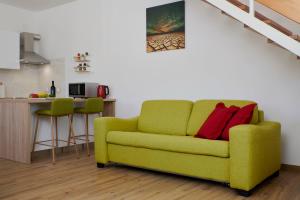 Kuchyň nebo kuchyňský kout v ubytování Apartment Olivix