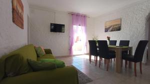 Gallery image of Vila Kula in Nin