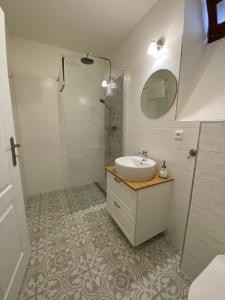 Vannituba majutusasutuses Apartmány V uličce Frymburk