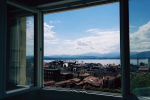 Afbeelding uit fotogalerij van Céntrico piso reformado con vistas a la Bahía in Santander