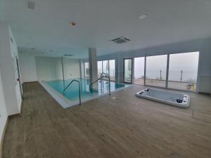 Basen w obiekcie Bayview Hills - Balcón del Mediterráneo lub w pobliżu