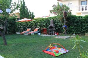 Zahrada ubytování Apartment in Sabunike with Terrace, Air conditioning, Wi-Fi, Washing machine (231-1)