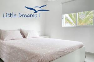 Posteľ alebo postele v izbe v ubytovaní B-Rent San Valentin Little Dreams Sea View