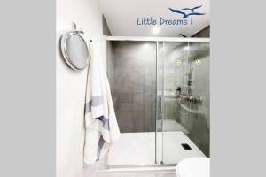 Kúpeľňa v ubytovaní B-Rent San Valentin Little Dreams Sea View