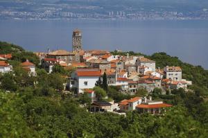 Fotografie z fotogalerie ubytování Apartment in Mošcenicka Draga with sea view, balcony, air conditioning, Wi-Fi (4772-1) v destinaci Mošćenička Draga