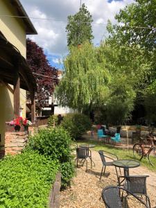 Zahrada ubytování Árkád Apartmanház Szeged