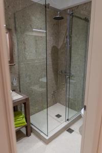 A bathroom at Mageiras Boutique Hotel