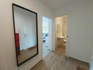Koupelna v ubytování Green City Point Apartment + 20 fotografií
