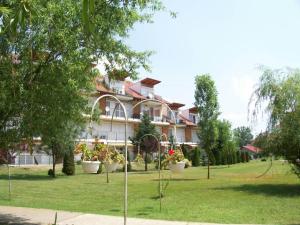 Zahrada ubytování Cserke Napfény Apartman