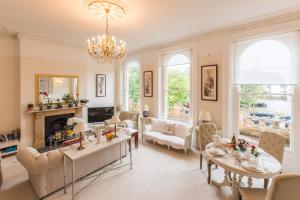 Foto de la galería de Flat 3, 6 Lypiatt Terrace Cheltenham Gloucestershire GL50 2SX en Cheltenham