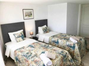 Zdjęcie z galerii obiektu Primera línea de mar apartamento dúplex en Ribeira w mieście Ribeira
