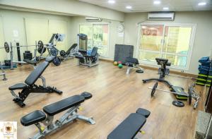 Fitness centrum a/nebo fitness zařízení v ubytování Rehana Resort