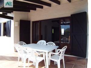 Gallery image of VILLA BINI - VICTORIA in Binibeca