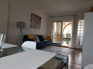 Posezení v ubytování Cozy apartment in Vera Playa, Almeria, Andalucia, Spain