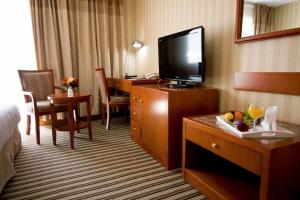 TV tai viihdekeskus majoituspaikassa Hotel Park Exclusive