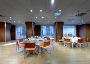 Restaurace v ubytování Hotel Abades Recogidas