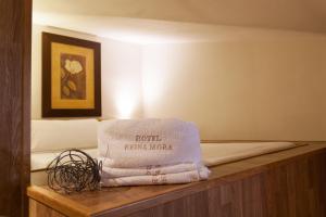 HOTEL BOUTIQUE REINA MORA (İspanya Granada) - Booking.com