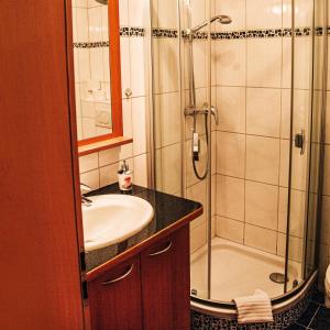 Kylpyhuone majoituspaikassa Gasthof Oberer Wirt