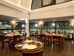 Restaurace v ubytování Hotel Niccolo' V - Terme dei Papi