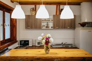 Gallery image of Cabana La Tata Gheo in Porumbacu de Sus