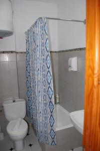 Koupelna v ubytování Hostal Ca'n Tiu