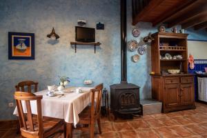 ห้องอาหารหรือที่รับประทานอาหารของ Casa Les Pedroses