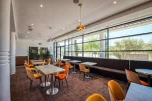 Posezení v ubytování Mercure Aix-en-Provence La Duranne Gare TGV